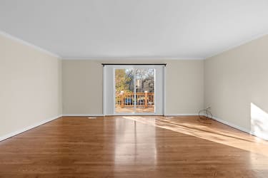 7350 Mossy Brink Ct - Columbia, MD