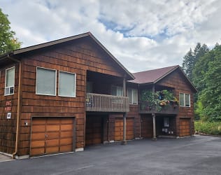 393 S 58th St - Springfield, OR