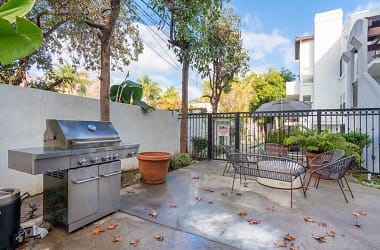 1031 N Crescent Heights Blvd unit 2P - West Hollywood, CA