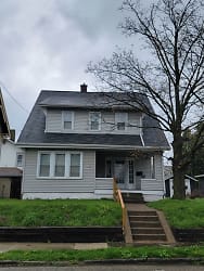 1131 16th St NW - Canton, OH