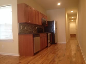 415 N 41st Street Apartments - undefined, undefined