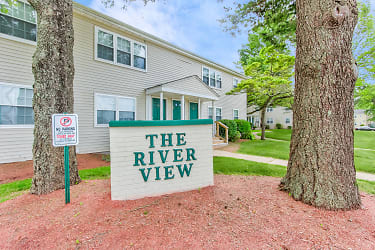 The River View Apartments - Groton, CT