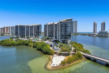 5000 Island Estates Dr #1006 - Aventura, FL