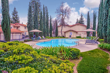 Palm Mission Village Apartments - Fresno, CA
