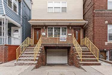 39 W 29th St #1 - Bayonne, NJ