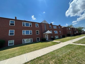 13725 Lakewood Heights Blvd unit 7 - Cleveland, OH