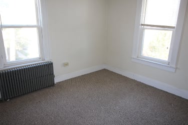 174 Concord St #1 - Manchester, NH