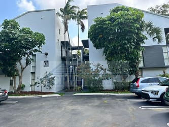 2930 Forest Hills Blvd unit B3A - Coral Springs, FL