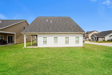 203 Shell Mound Ct - West Columbia, SC