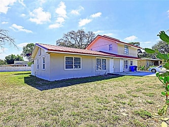 2352 South St #A - Fort Myers, FL