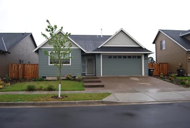 1244 S 9th St - Independence, OR