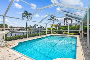 2019 SE 28th Terrace - Cape Coral, FL