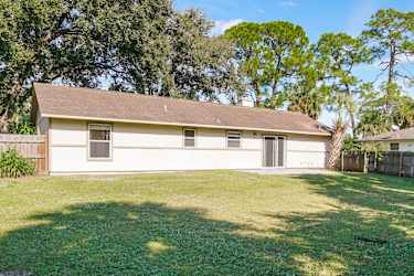 6057 Balsam St - Cocoa, FL