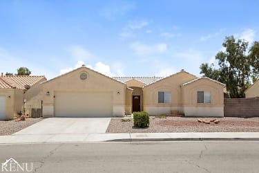 3425 Back Country Dr - North Las Vegas, NV