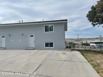 395 Anvil Dr - Green River, WY