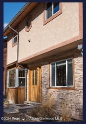 451 Mountain Shadow Dr - Glenwood Springs, CO