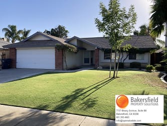 3616 Goldbar Dr - Bakersfield, CA