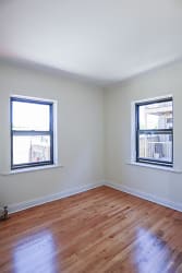 2408 W Lunt Ave - Chicago, IL