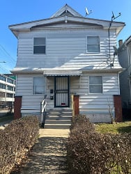 2769 E 119th St - Cleveland, OH