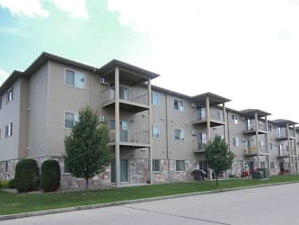 4389 Calico Dr S Apartments - Fargo, ND