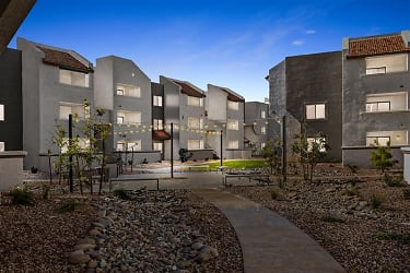Paseo On University Apartments - Tempe, AZ