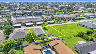 4616 SE 5th Ave #1 - Cape Coral, FL