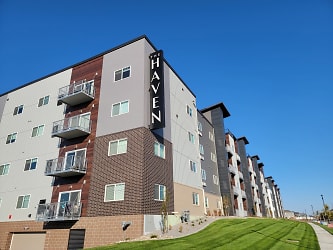 The Haven On Veterans Apartments - Fargo, ND