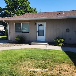 448 NW 9th St unit 448 - Ontario, OR