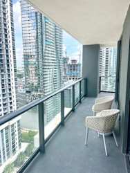 601 NE 1st Ave unit 1803 - Miami, FL