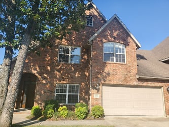 4083 Zion Valley Dr - Fayetteville, AR