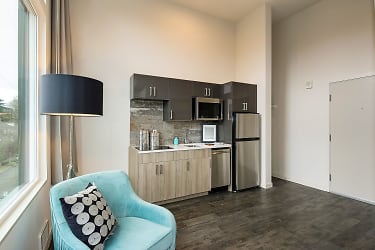 Modern Studio / Washer And Dryer In Unit! Great Location! Apartments - Seattle, WA