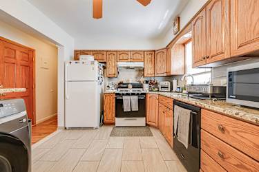536 Avenue C #1 - Bayonne, NJ