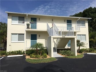 3155 Royalston Ave unit 201 - Fort Myers, FL