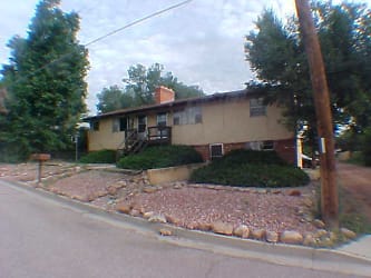 670 W Van Buren St unit 4 - Colorado Springs, CO