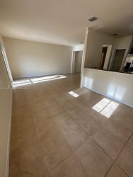 8900 NW 97th Ave #207 - Doral, FL