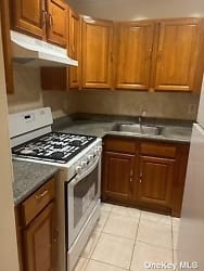 33-13 101st St #1FL - Queens, NY