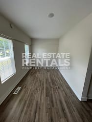 701 5th Ave NW - undefined, undefined