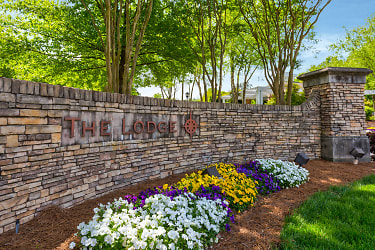 Lodge At Southpoint Apartments - Durham, NC