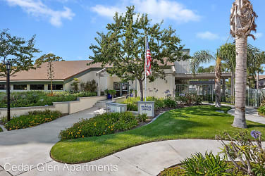 Cedar Glen  701 Aster St. Apartments - Oxnard, CA