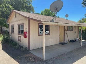 5725 Old Hwy 53 - Clearlake, CA