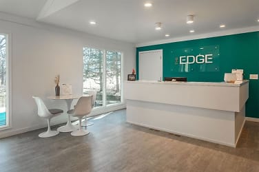 The Edge At Oakland Apartments - Auburn Hills, MI