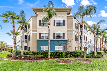 Halston Park Central Apartments - Orlando, FL