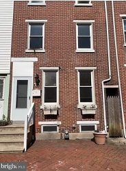635 Astor St - Norristown, PA