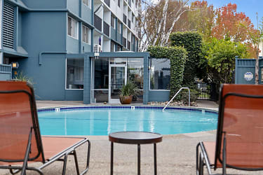 Avenue Two Apartments - Redwood City, CA