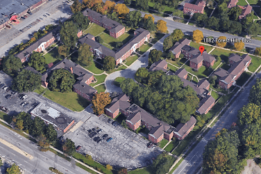 1882 Forest Hills Blvd unit 882-5 - East Cleveland, OH