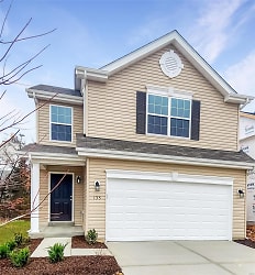 135 Day Lily Ln - Wentzville, MO