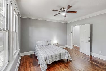Room For Rent - Riverdale, GA