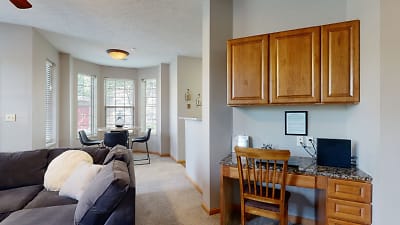 Stone Creek Villas Apartments - Omaha, NE