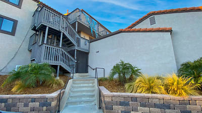 5502 Adelaide Ave unit 3 - San Diego, CA