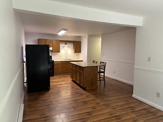 661 N Country Clb Dr unit 8 - Cullowhee, NC